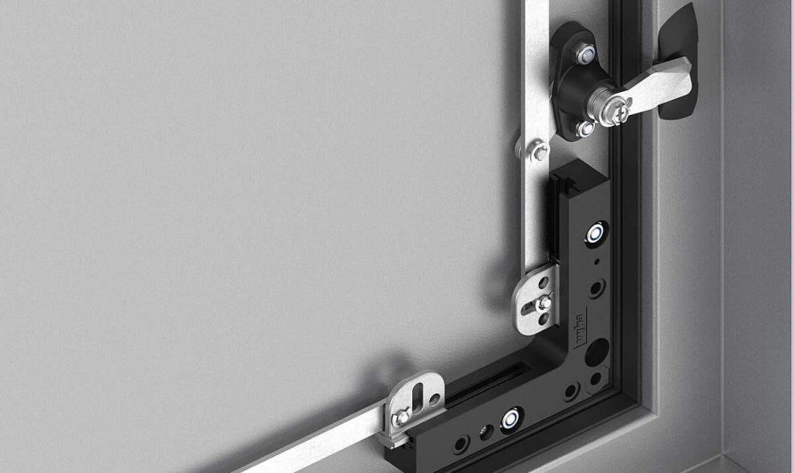 Puertas técnicas con cerraduras de compresión: Seguridad y hermetismo en entornos exigentes